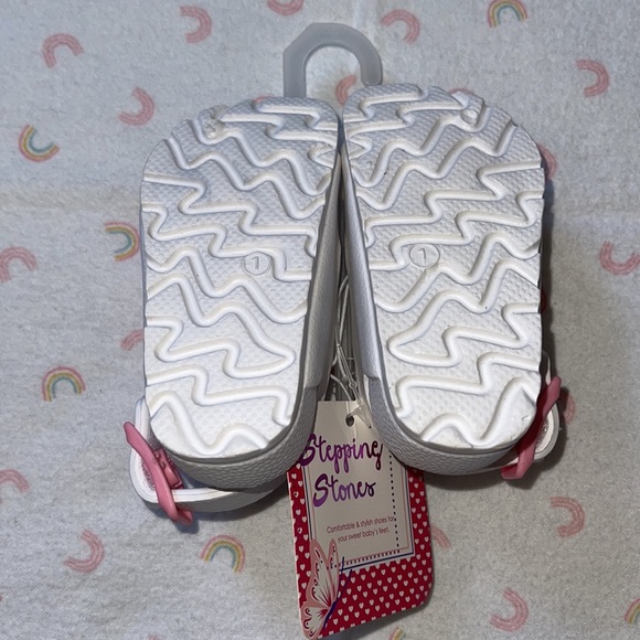 Baby Sandals - Picture 3 of 3